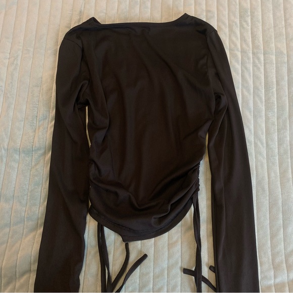 Black SHEIN long sleeve - Picture 3 of 3